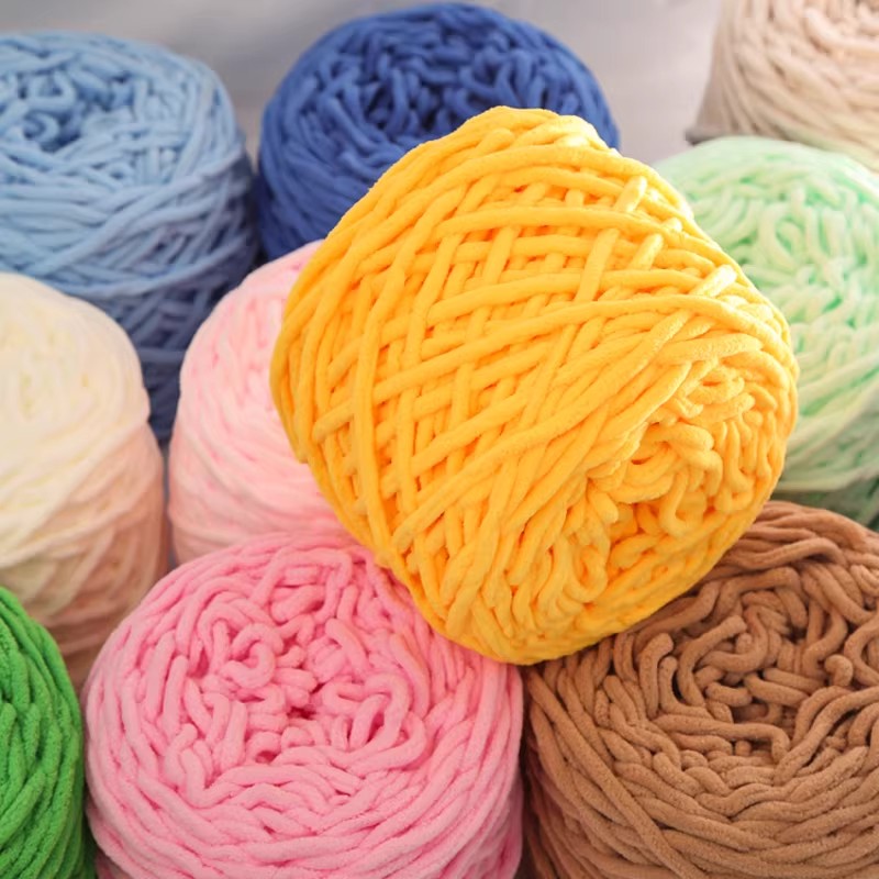 Set di 6 Gomitoli da 600g di F - Wool Blanket Herringbone recensione e prezzo